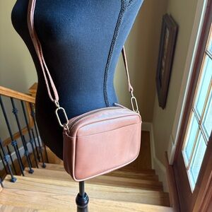 Madewell The Carabiner Crossbody Bag